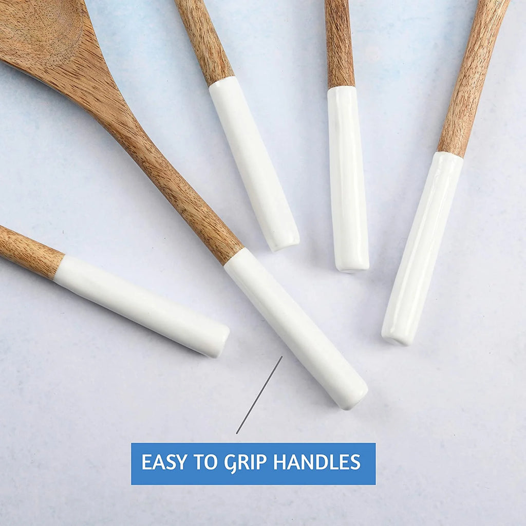 Set of 5 Acacia Wood Spoons Z795