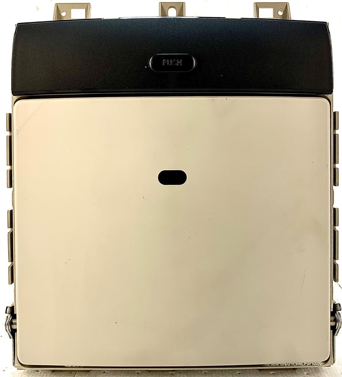 Display Screen 3rd Row Roof Mounted Gray OEM Q915