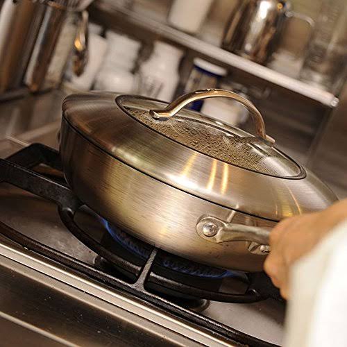 Covered Saute Pan Q32257