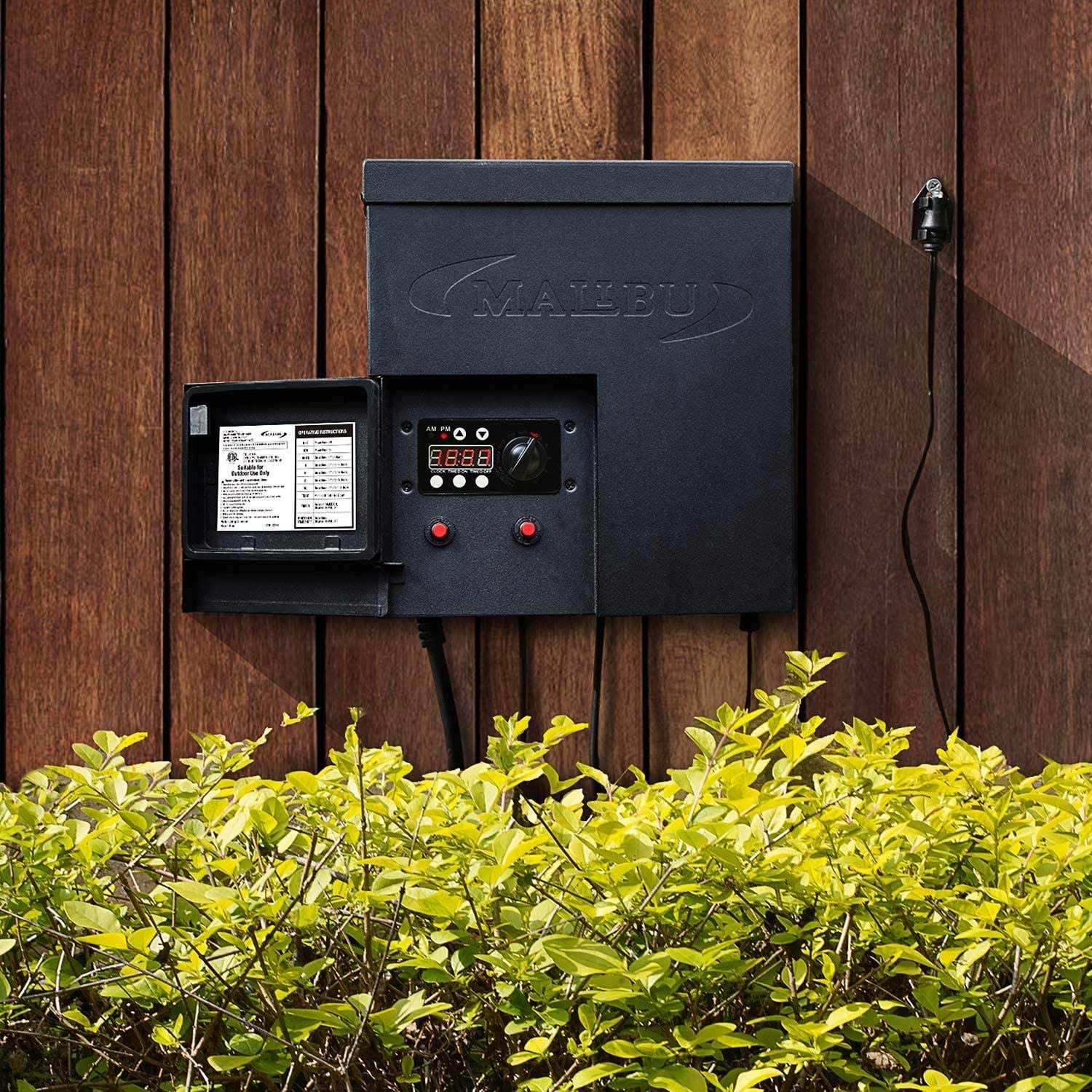 600 Watt Power Pack with Sensor Photo Cell and Weather Shield for Low Voltage Landscape Lighting M274