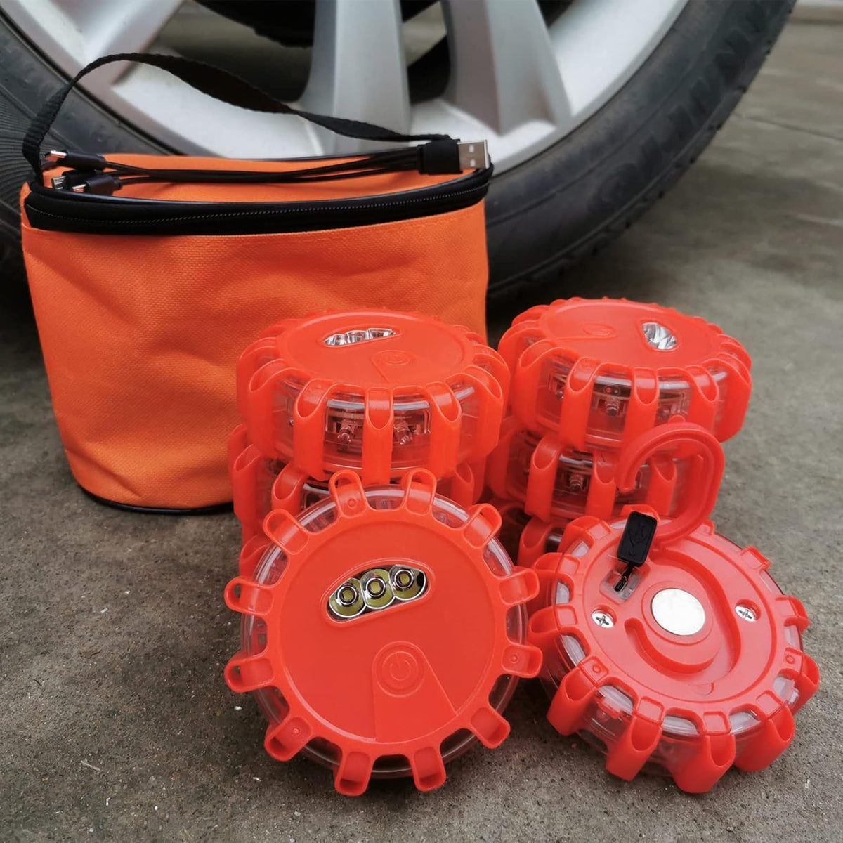 8 Pack Rechargeable LED Road Flares with Magnetic Base Z982