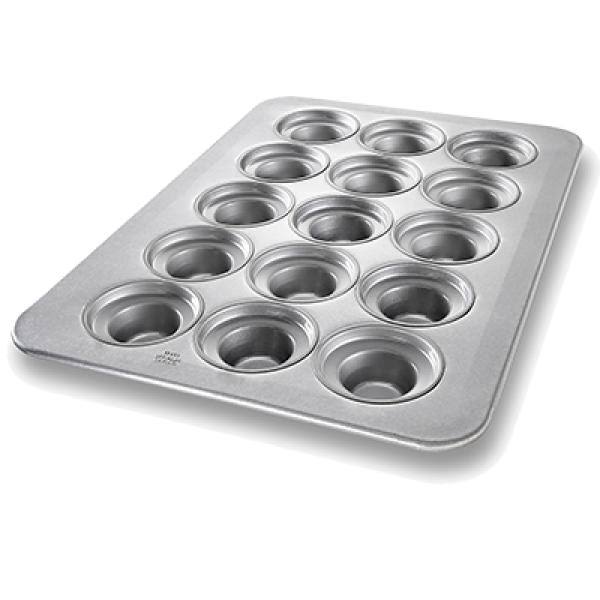 Large Crown Muffin Pan (Case of 6) U265800