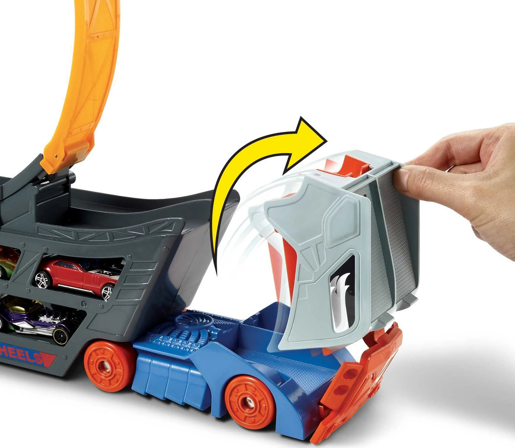 Hot Wheels Stunt and Go Transporter Truck F644343